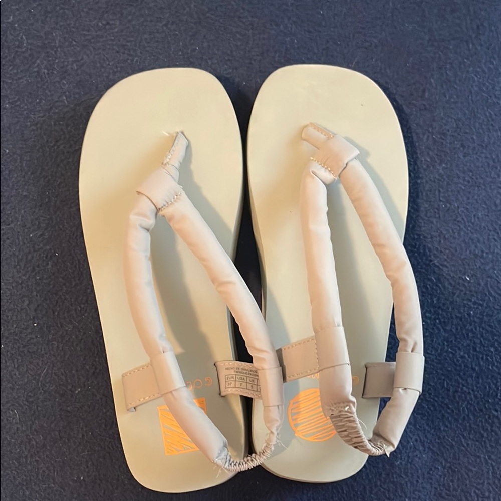 Cool way Grey Sandals with Padded Straps